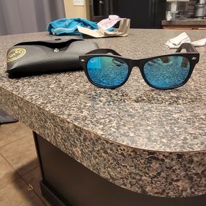 Ray Ban Wayfarer Sunglasses